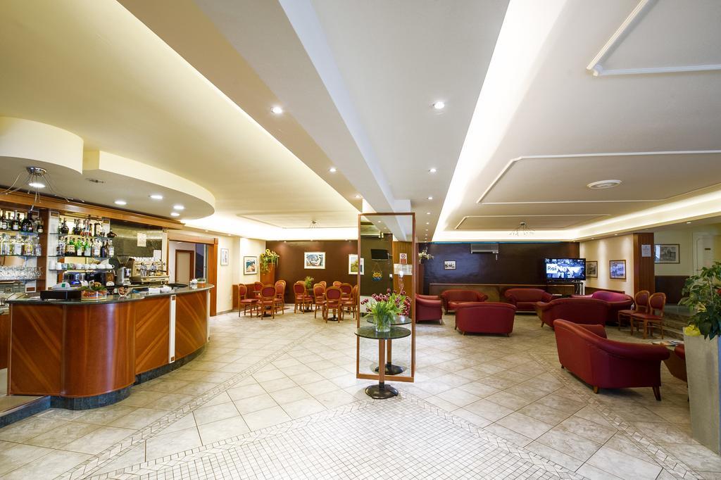 Sole Hotel 3*
